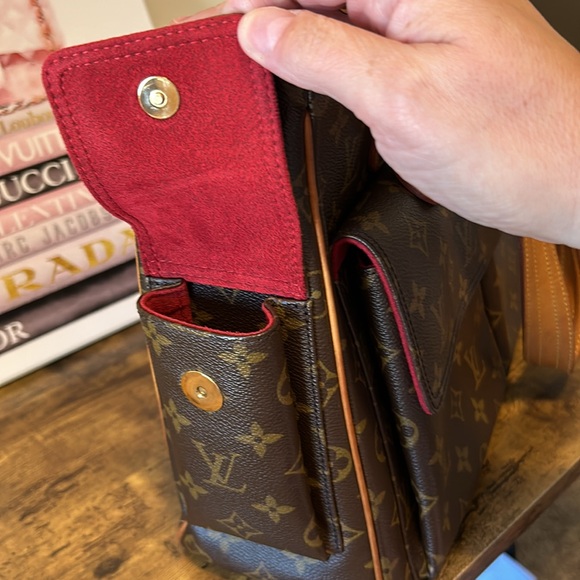 Louis Vuitton Brown Monogram Shoulder Bag - Picture 6 of 9